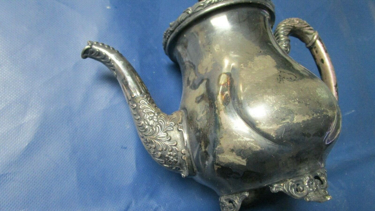 VINTAGE WR ROGERS COFFEE POT SILVERPLATE QUADRUPLE PLATED