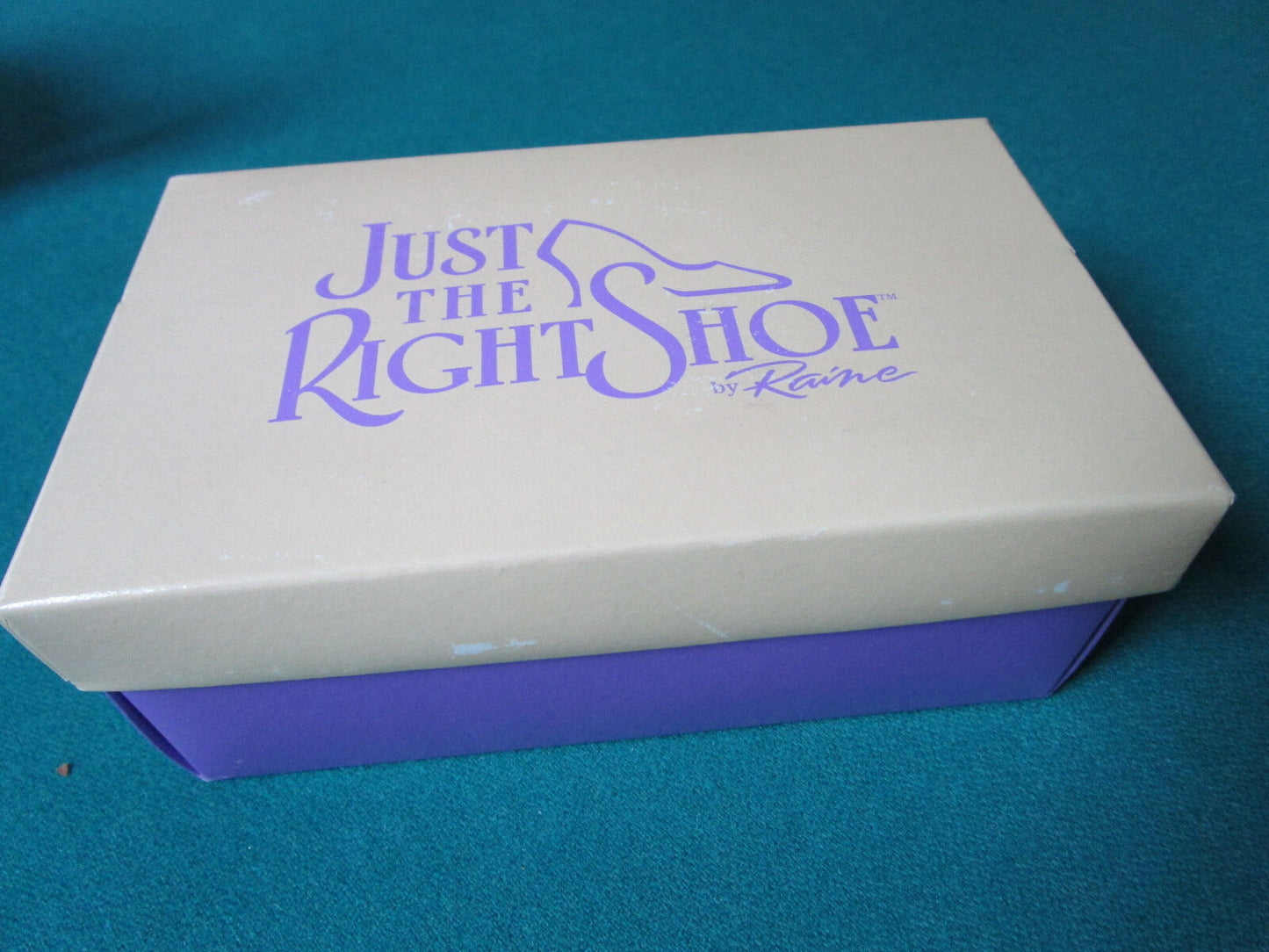 THE RIGHT SHOE BY RAINE COLLECTIBLE "EDWARDIAN GRACE" NEW IN BOX original