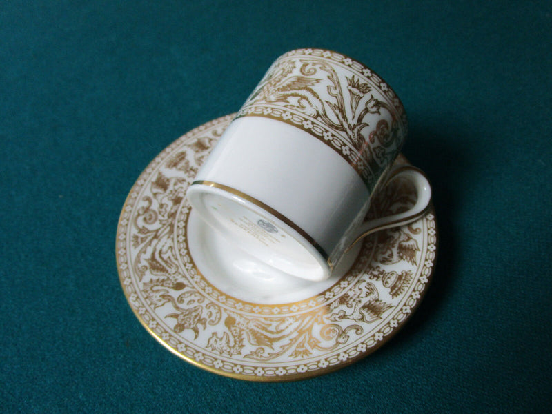 "Wedgwood" England Antique Coffee Cup And Saucer Golden Florentine [120g]
