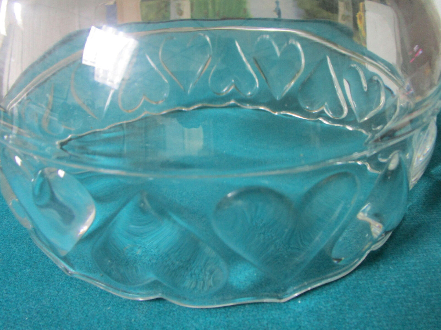 Tiffany & Co. crystal BOWL 5 X 8, IN ORIGINAL BOX, SOME WEAR TO BOX, NEW, NIB