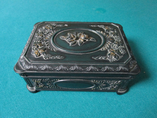 VINTAGE MID CENTURY PLASTIC JEWELRY BOX 2 X 6 X 4" original