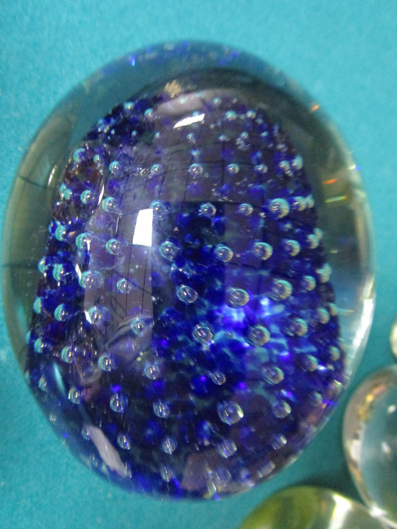 Crystal Egg Blue Bubbles Paperweight 4"  [PPWC]