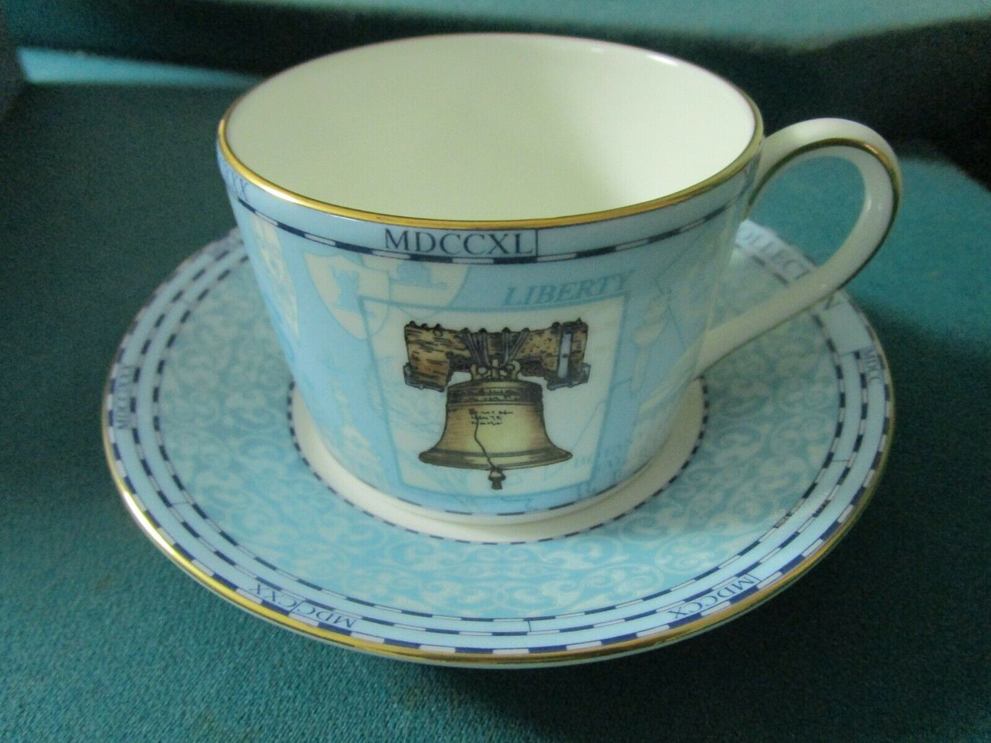 WEDGWOOD ENGLAND CELEBRATION OF MILLENIUM COFFEE CUP SAUCERS SET 4 PCS NEW