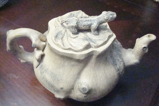 Antique Chinese Clay bark like tea pot, lizzard on top stamped  CALIGRAPHY ^^