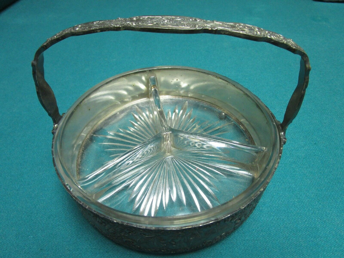 Antique Barbour 3206 Silver Plate Basket Glass Insert Dish Repousse Dutch 5 X 7"