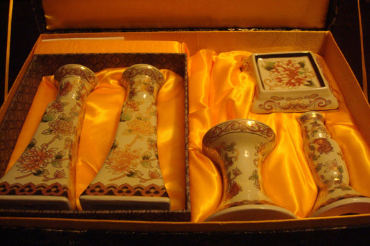 Yi Lin Art & Treasures of China, set of 5 candle holders New in silk box