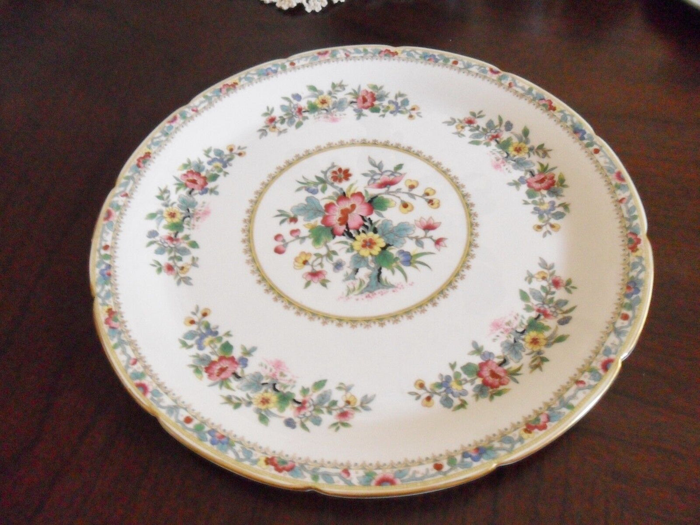 Coalport England "Ming Rose" dinner plate Pink, Yellow Blue Flowers 10 1/2"[*59]