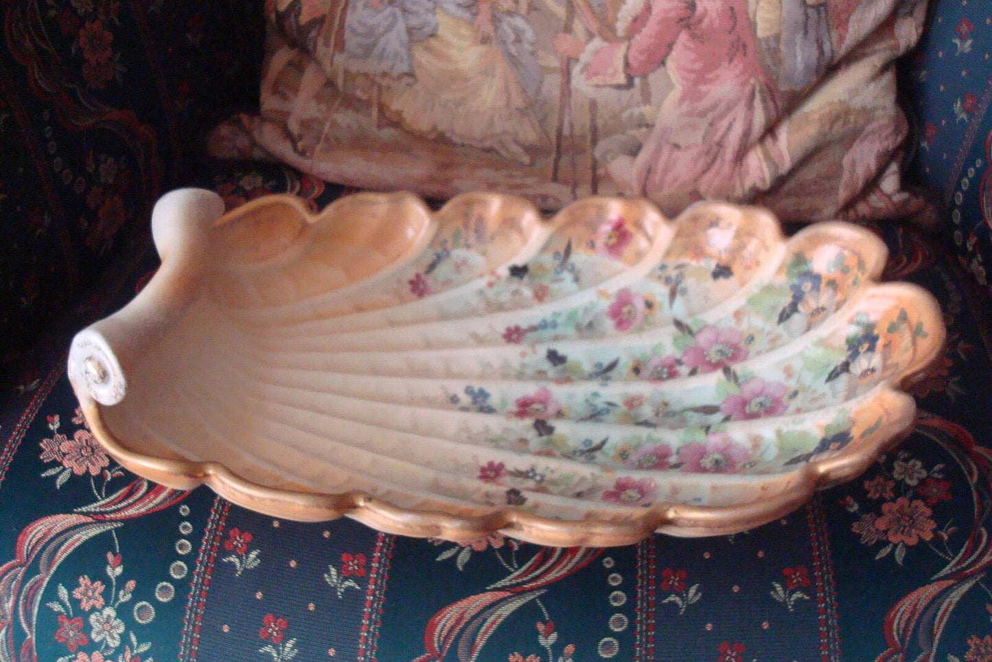 Abingdon Pottery USA Handpainted Large Console Shell Plate or Dish ORIGINAL