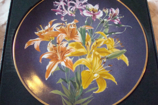 The Flowers of Count Lenart Bernadotte "Lily" collector plate, Anna Perenna ^^