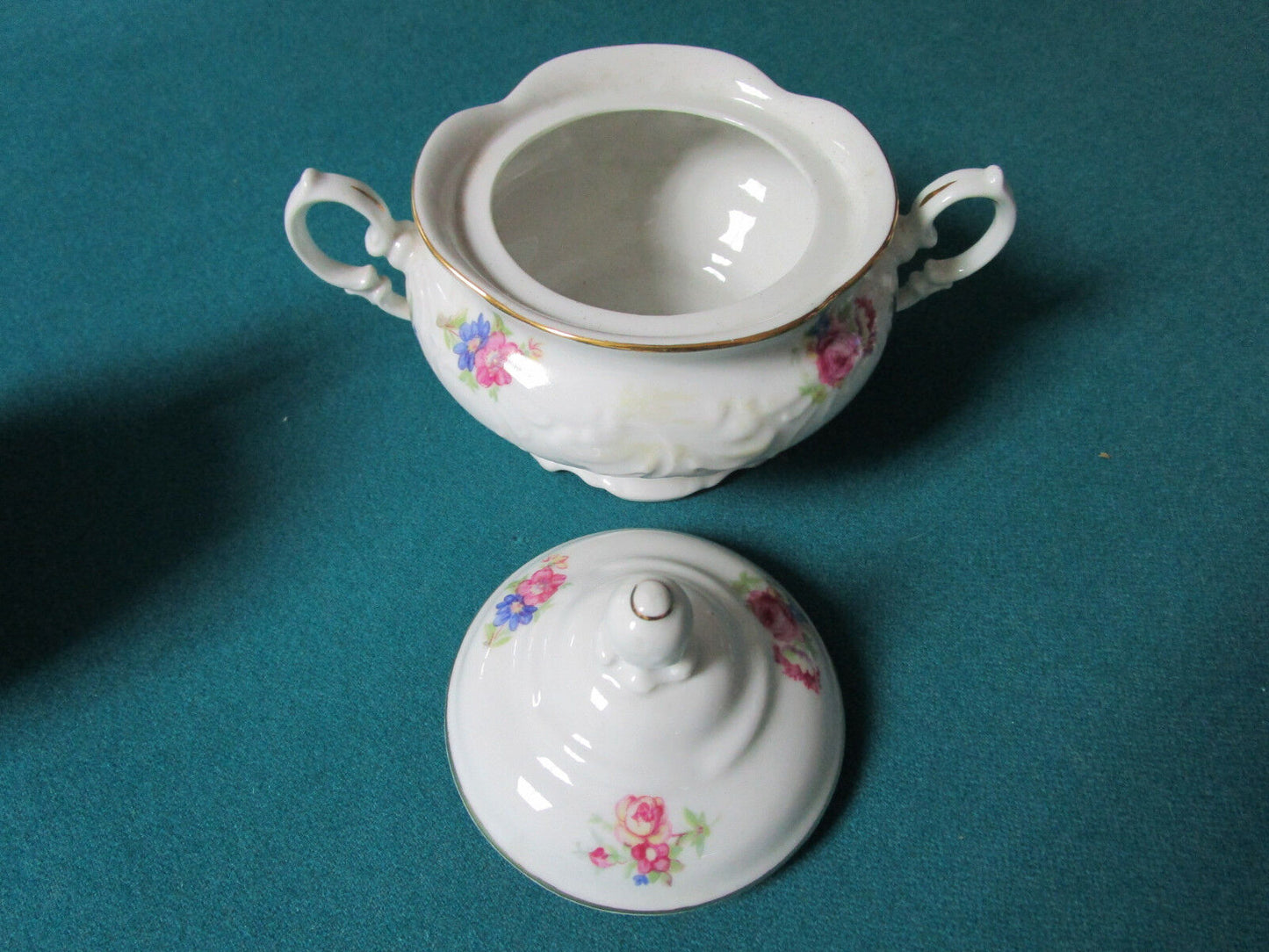 WALBRZYCH POLAND CREAMER AND SUGAR FLORAL ORIGINAL [61]