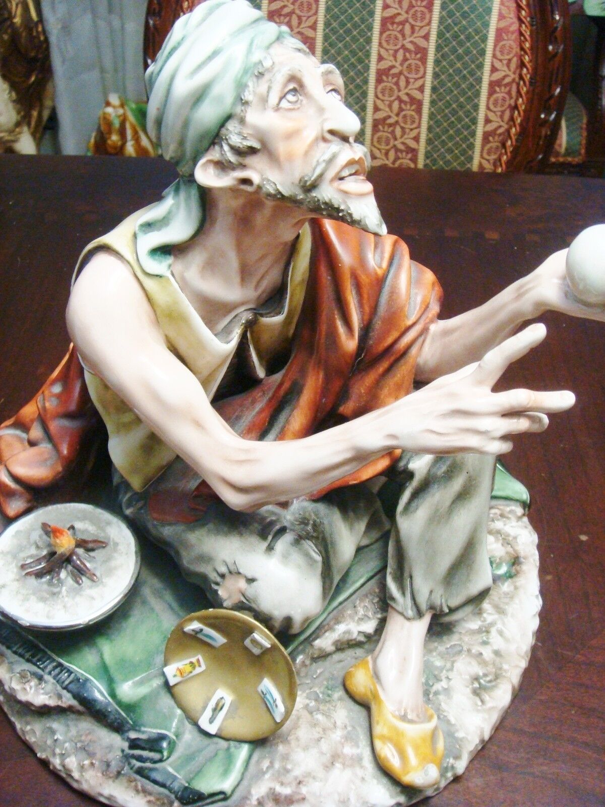 VBCM italy lav. a mano by Vincenzo Bertolotti Italy figurine THE FORTUNE TELLER