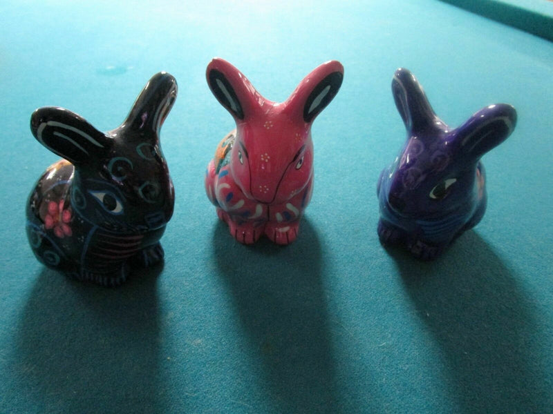 Mexican Pottery Rabbits And Praying Mexican Priest Rare Pick 1