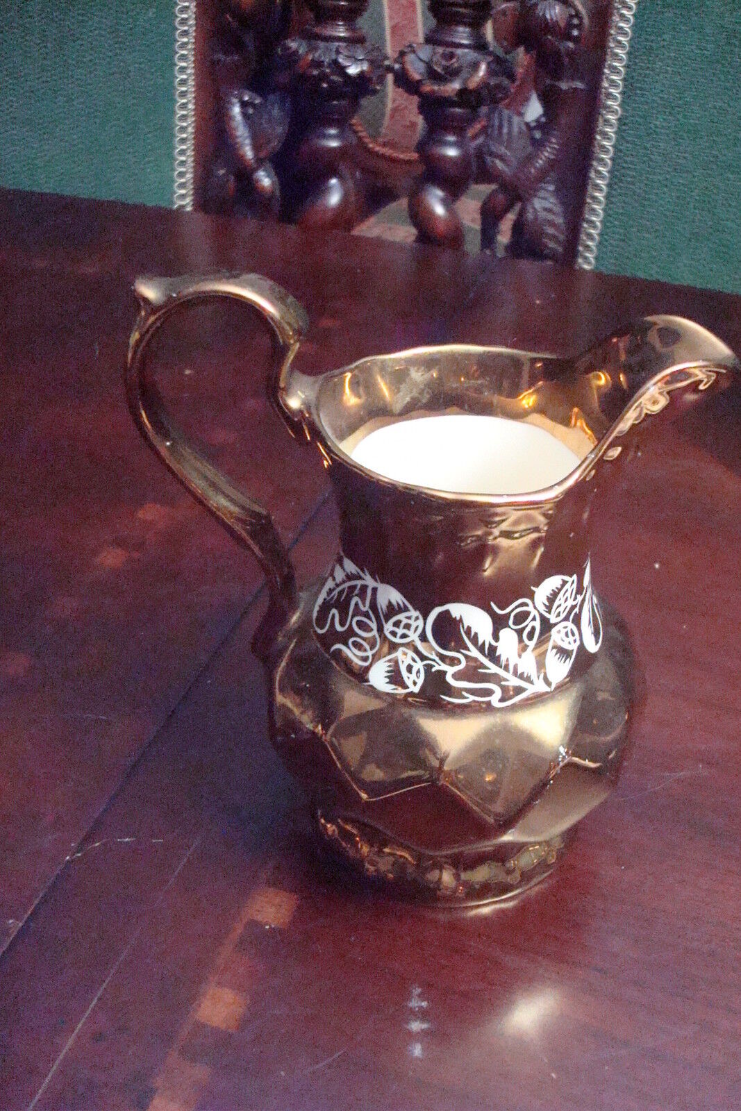 Wade Pottery England milk jar/pitcher copper luster white diamond design [93]