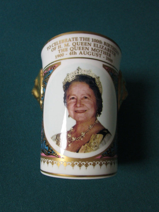 100TH BIRTHDAY OF HM ELIZABETH QUEEN MOTHER 1900/2000 MUG NIB [*RACK]