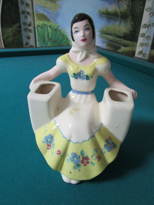 1940S Weil Ware California, Figurine Art Pottery Planter 4028, Lady Vase 8 1/2"^