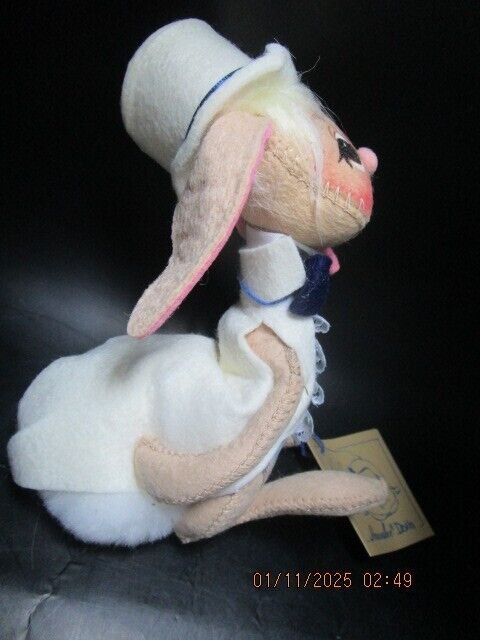 ANNALEE MOUSE WITH HAT 7" ^^