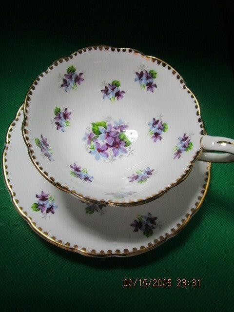 Royal Stafford England Sweet Violets Cup And Saucer [84b]