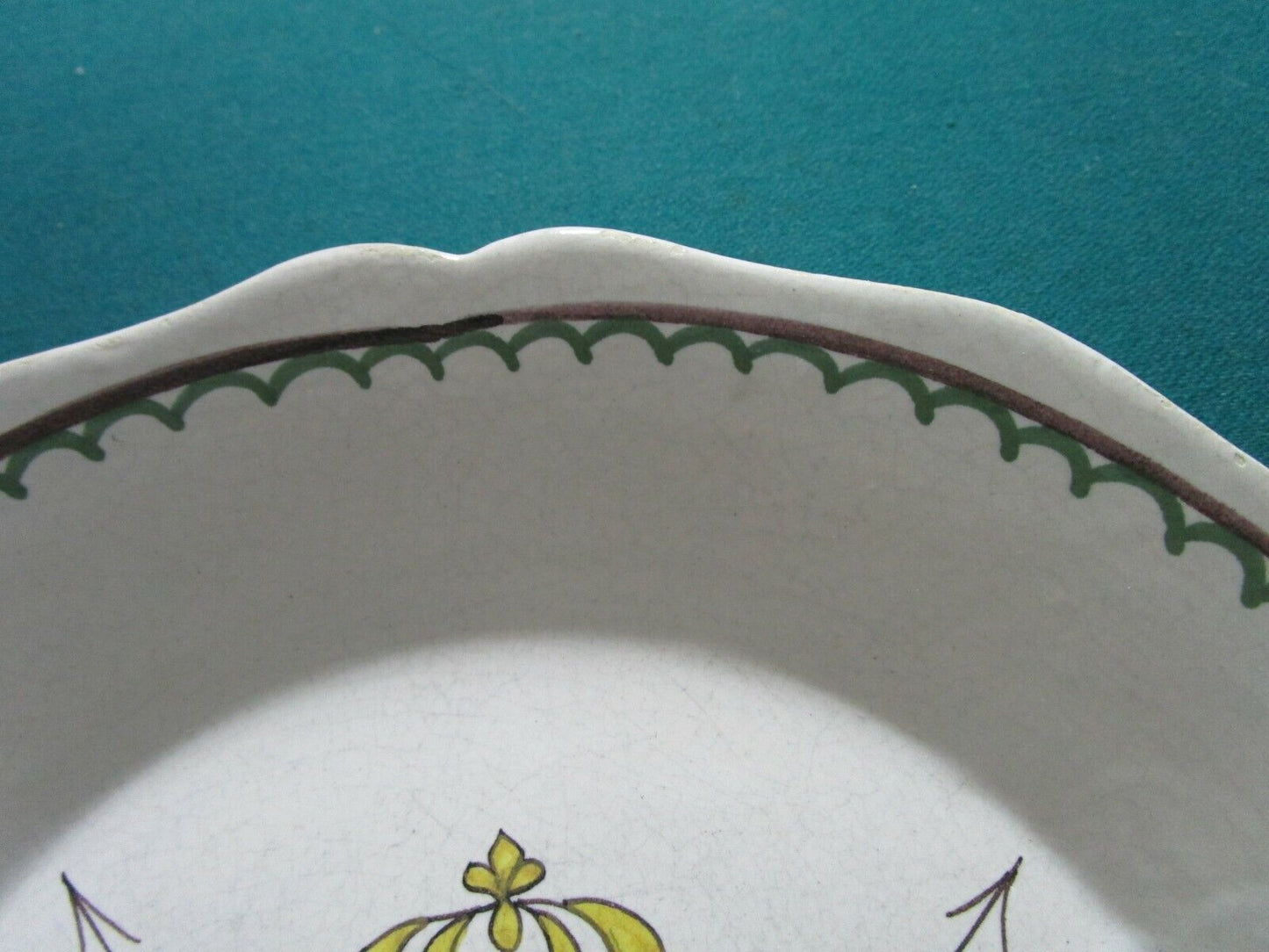 ANTIQUE  FRENCH 2 ASSIETE EN FAIENCE REVOLUTIONARY PLATES  FLEUR DE LIS CROWN ^^