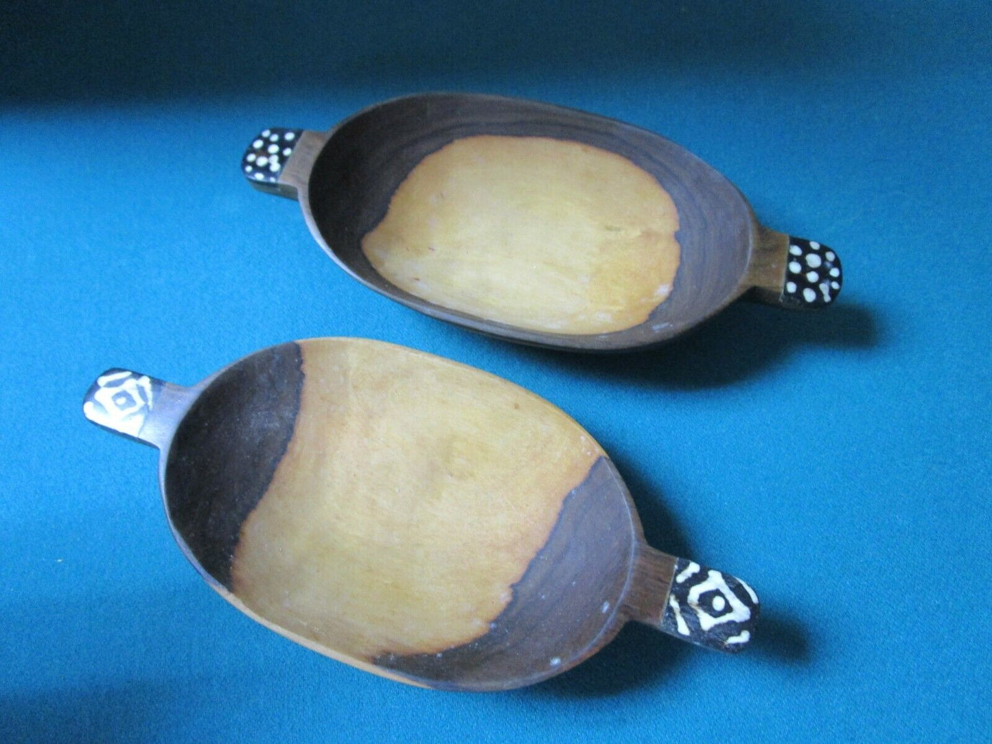 AFRICAN WOOD CARVED 2 BOWLS WITH HANDLE  8X 3 1/2"