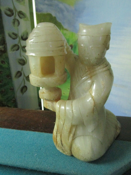 ANTIQUE CHINESE 1920s MARBLE SCULPTURE MAN WITH A LAMP IN ORIGINAL SILK BOX 6"