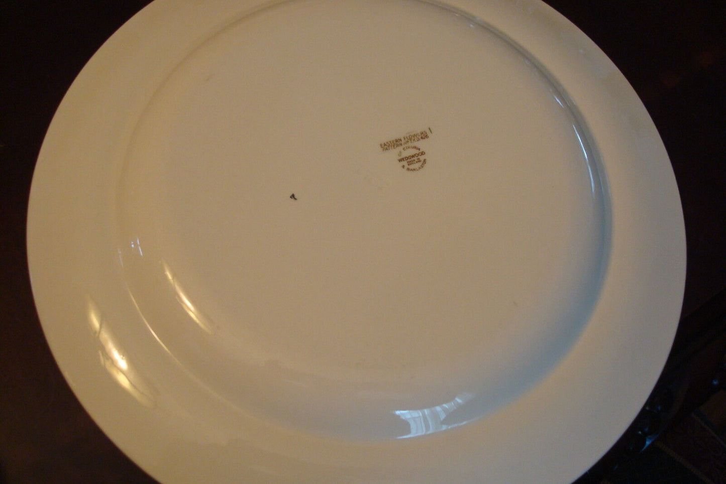 Wedgwood EASTERN FLOWERS TKD 426 Round Platter