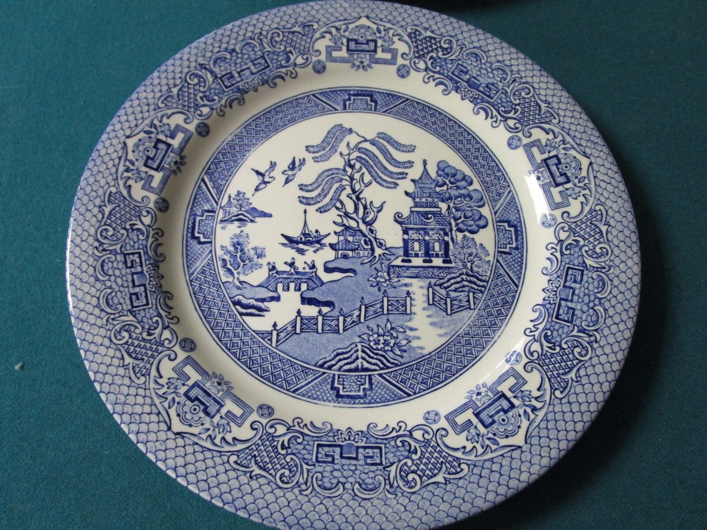 Vintage EIT English Ironstone Tableware 3 DINNER Plates England Blue Willow