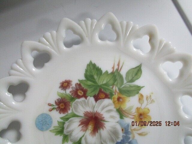 KEMPER MILK GLASS LACED FLORAL PLATE 9.50 in