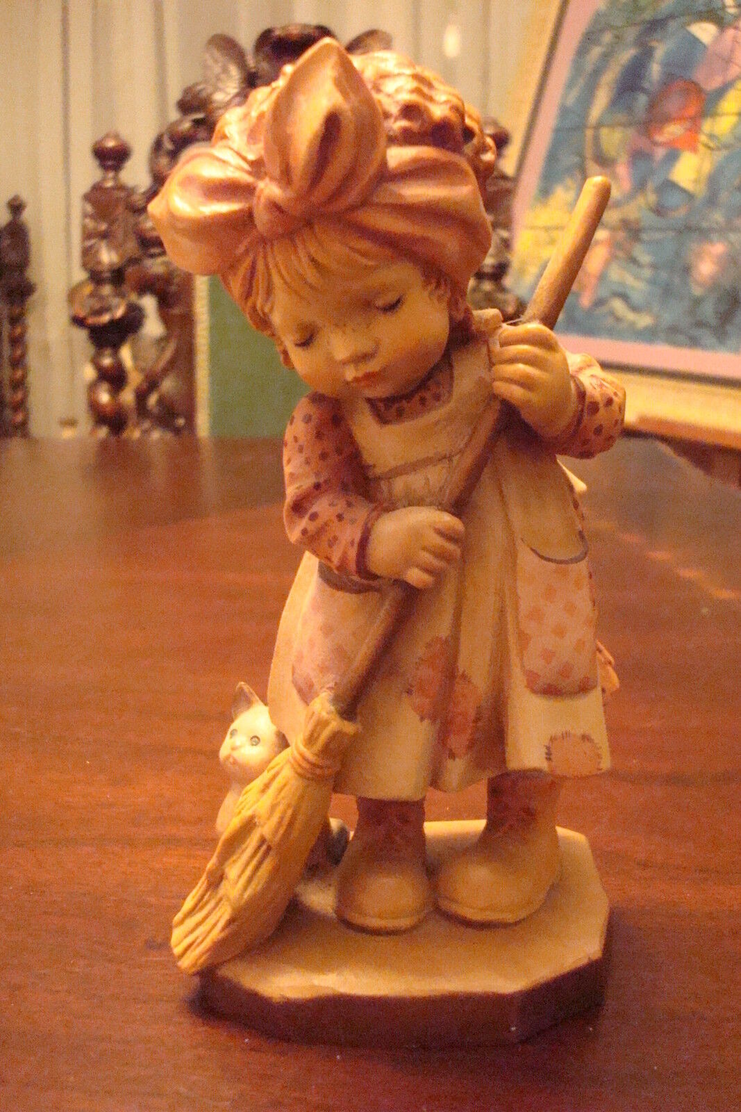 ANRI Sarah Kay "Sweeping" -SIGNED Ulrich Berardi 6" tall, made in Maplewood NIB