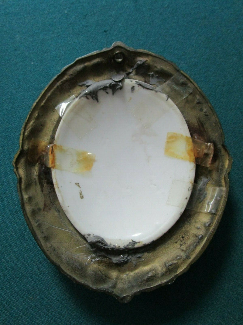 CERAMIC HAND PAINTED FINIAL CRIES ON LONDON LIMOGES FRAGONARD PICK 1