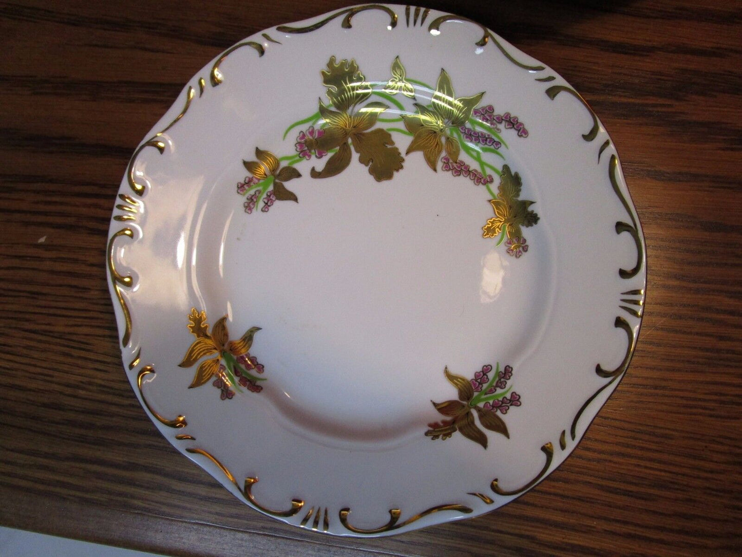 ZSOLNAY HUNGARY 6 DINNER PLATES GOLDEN IRIS FLOWERS 1960s