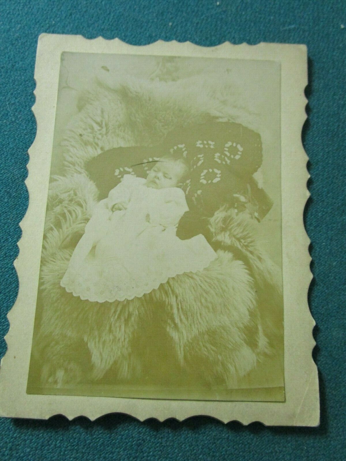 ANTIQUE CHILDREN BABIES POST MORTUM PAIR OF ORIGINAL PHOTOGRAPIES 1800s