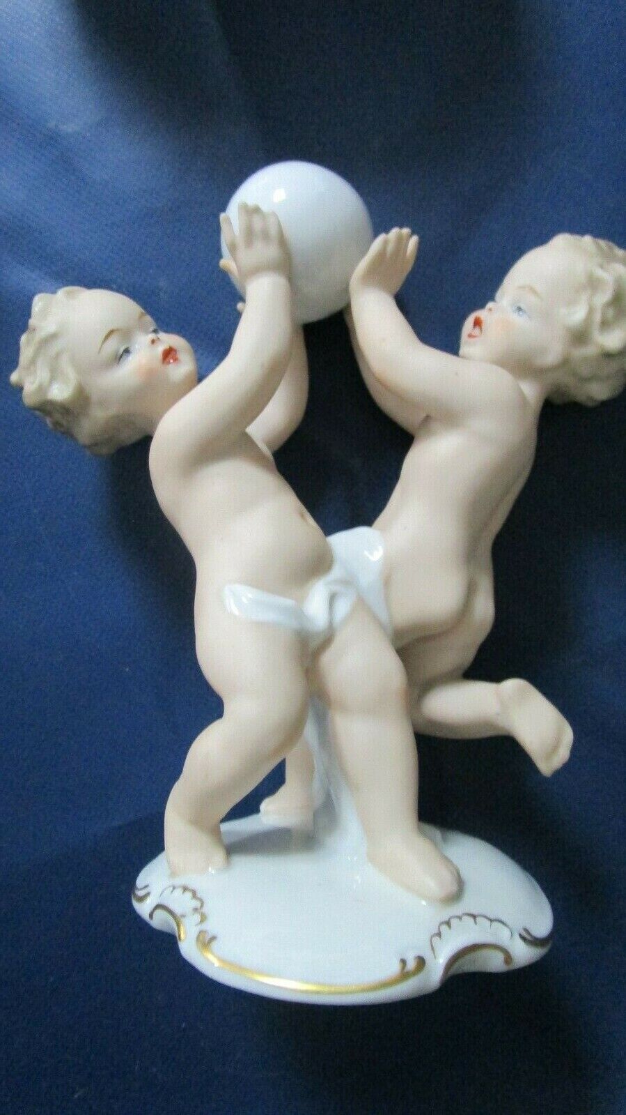 WALLENDORF SCHAUBACH KUNST GERMANY 1960'S ORIGINAL PORCELAIN FIGURINES PICK 1