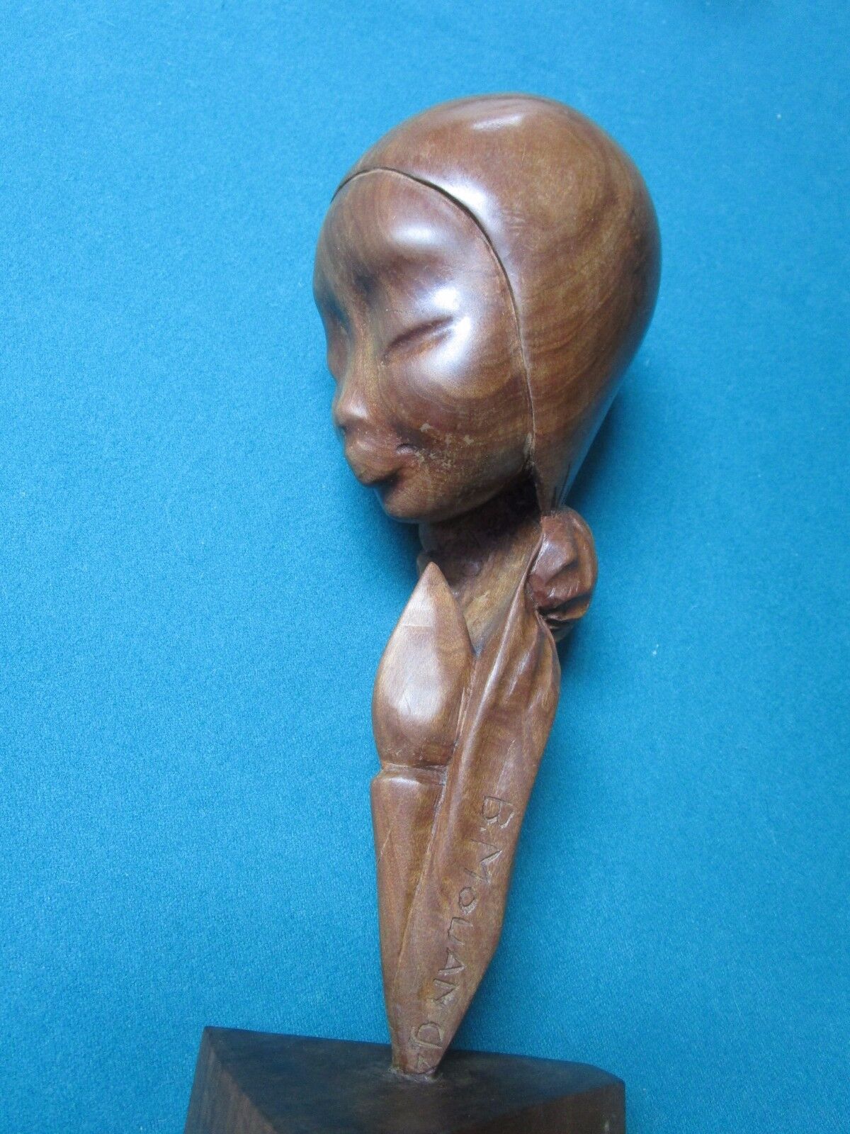 AFRICAN ARTIST B. MOUANGA WOOD sculpture "NEIGE EN PRIERE" signed, 15" HANDCARV