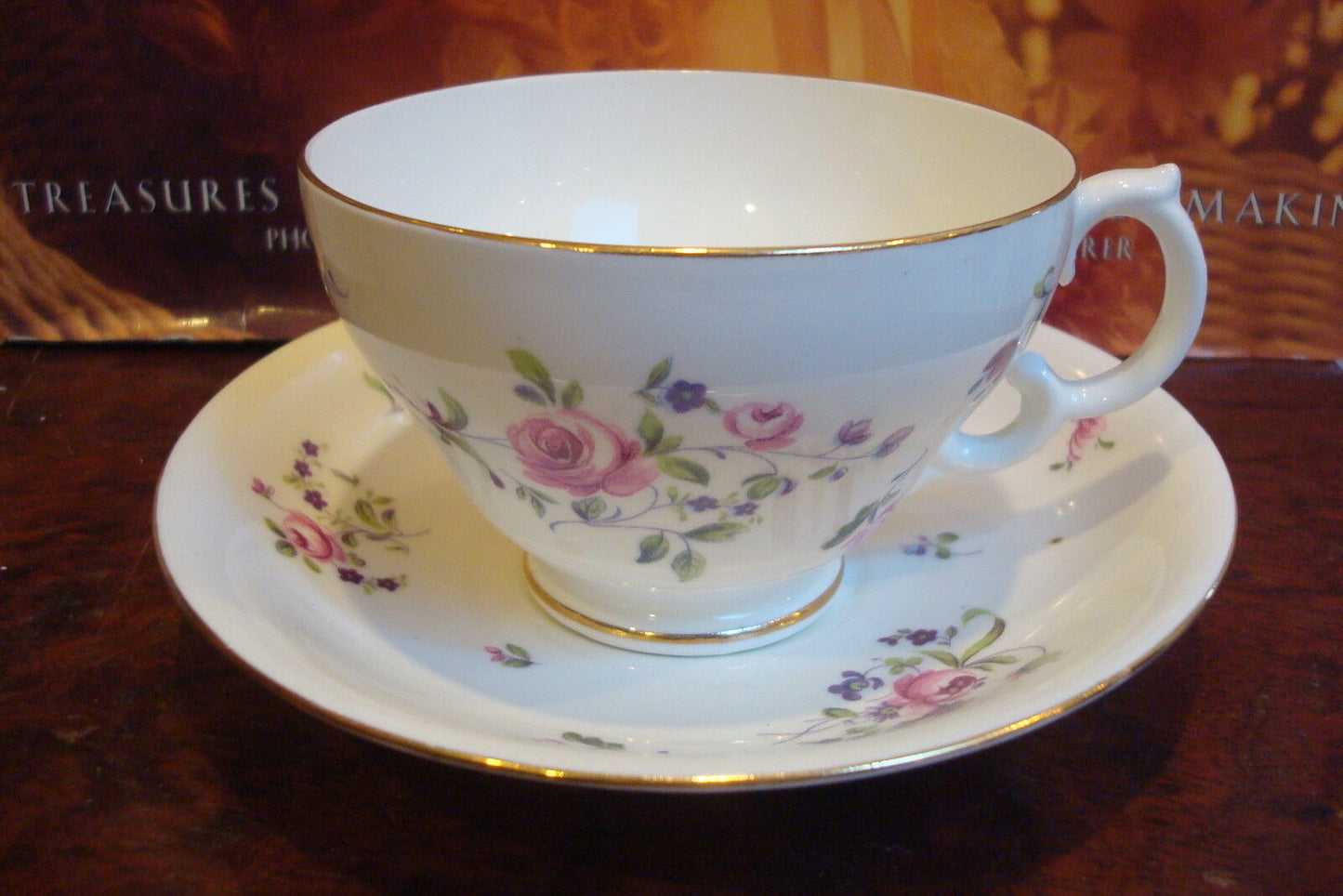 Adderley China cup and saucer, Lawley pattern, made in England, roses [a5#10]