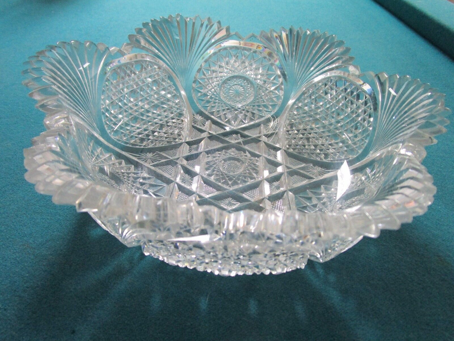 CZECHOSLOVAKIAN BOHEMIAN CRYSTAL CUT BOWL WAVE BORDERS GORGEOUS! [a*5