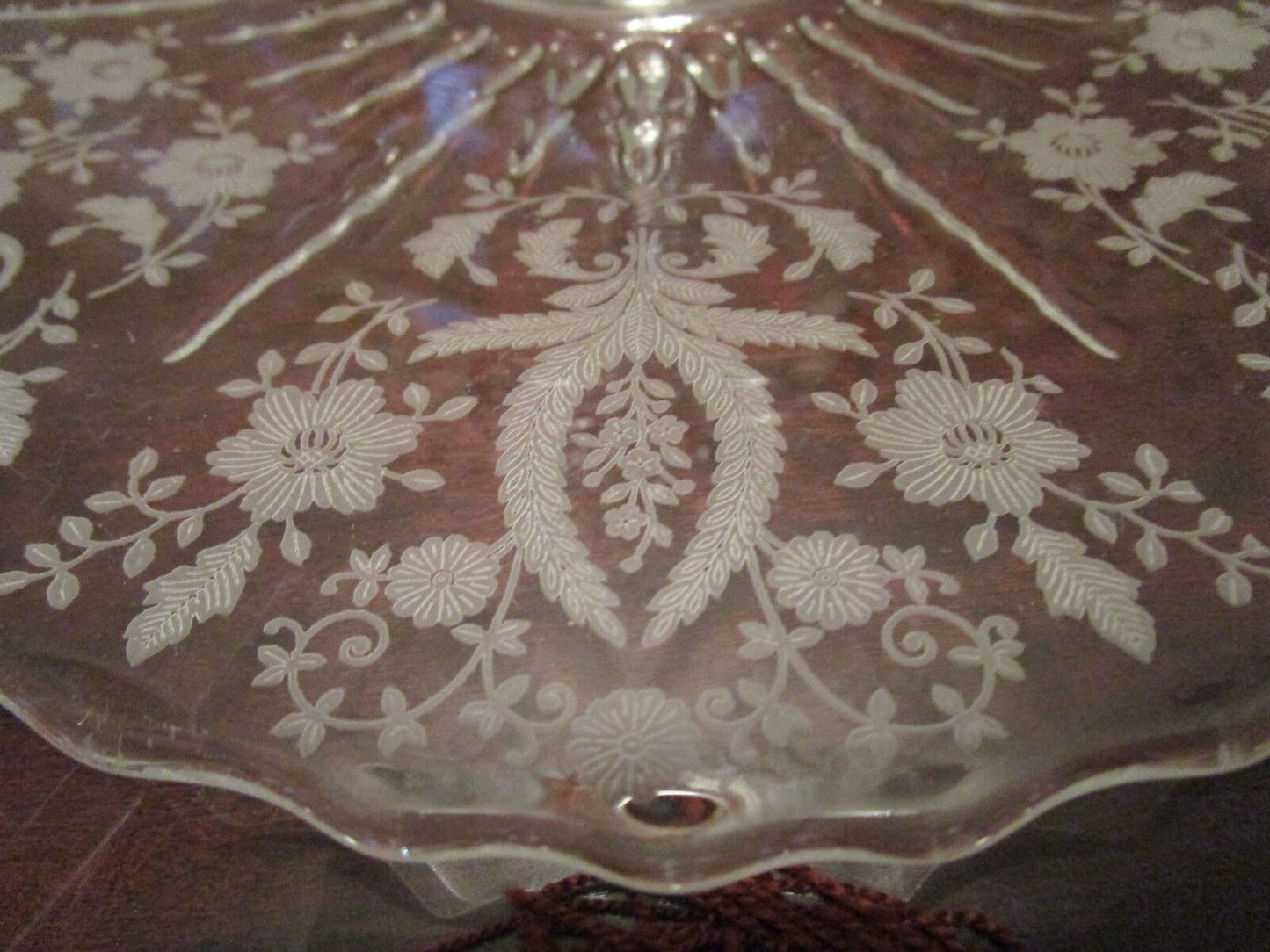 Vintage New Martinsville/ Viking etch glass cake plate "Prelude" WITH HANDLE