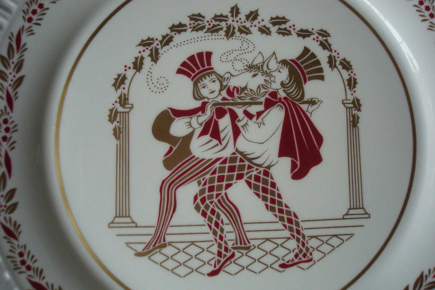 1980 Christmas Plate Spode  England  NIB, 11th issue, with certs, 8"[am8]