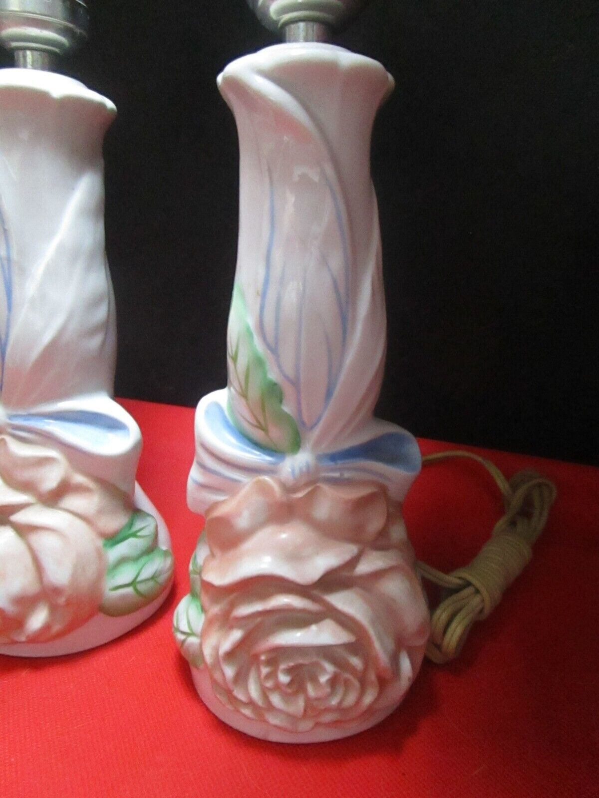 Occupied Japan pair of ceramic roses electric table lamps 10" to socket