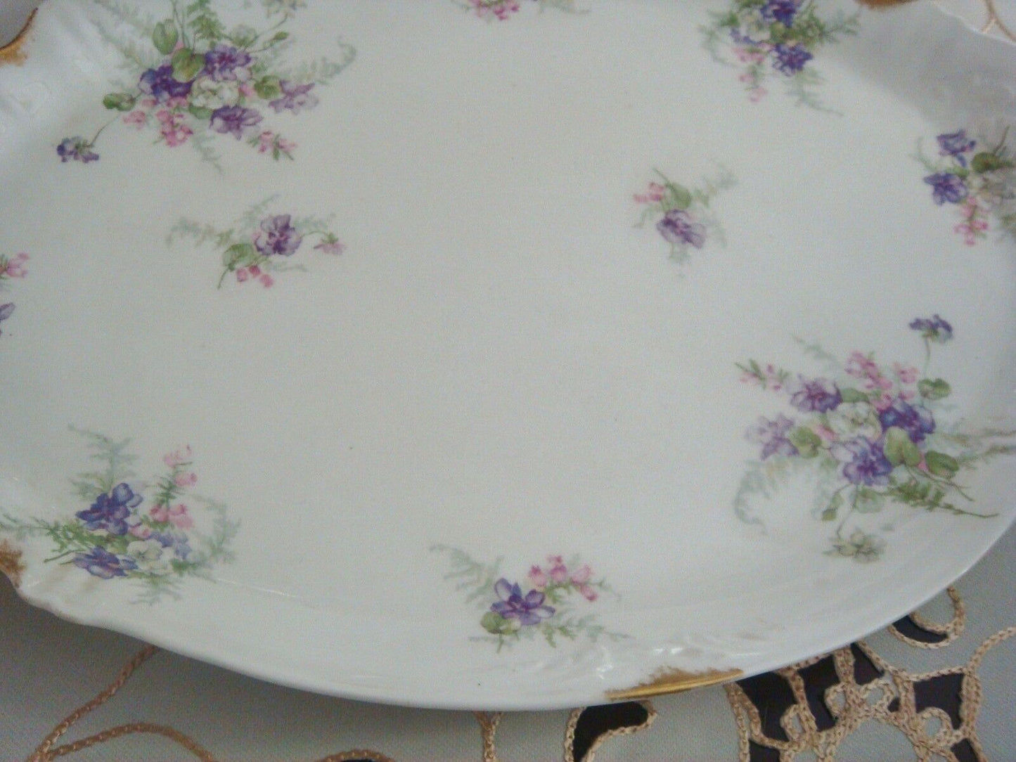 Theodore Haviland large oval server platter roses trailing greener [a4-rack5]