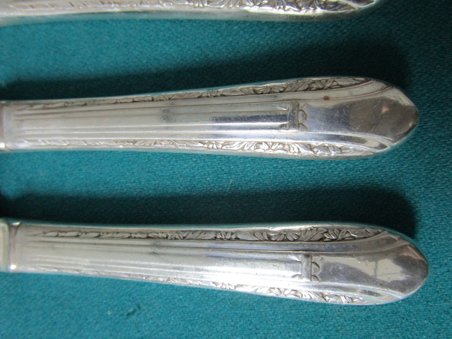 1939 Wm Rogers SILVERPLATE FLATWARE SET, "REGENT" 31 Pcs