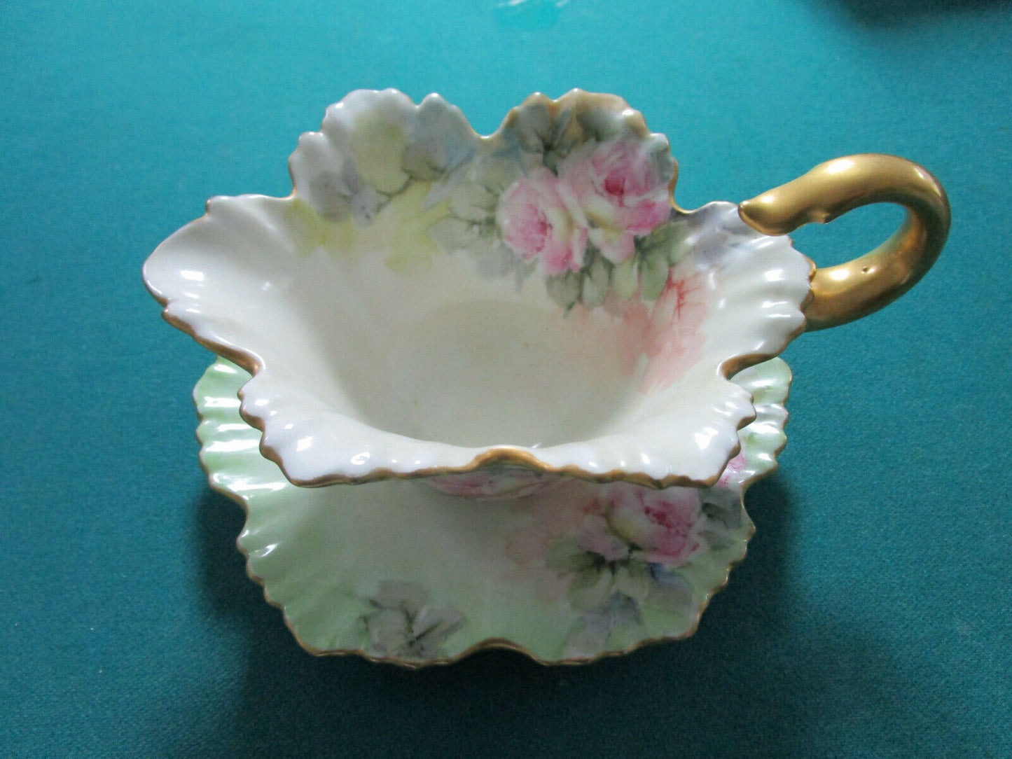 Tresseman & Vogt, T&V LIMOGES HANDLE GRAVY BOWL FLORAL BOWL CENTERPIECE PICK 1