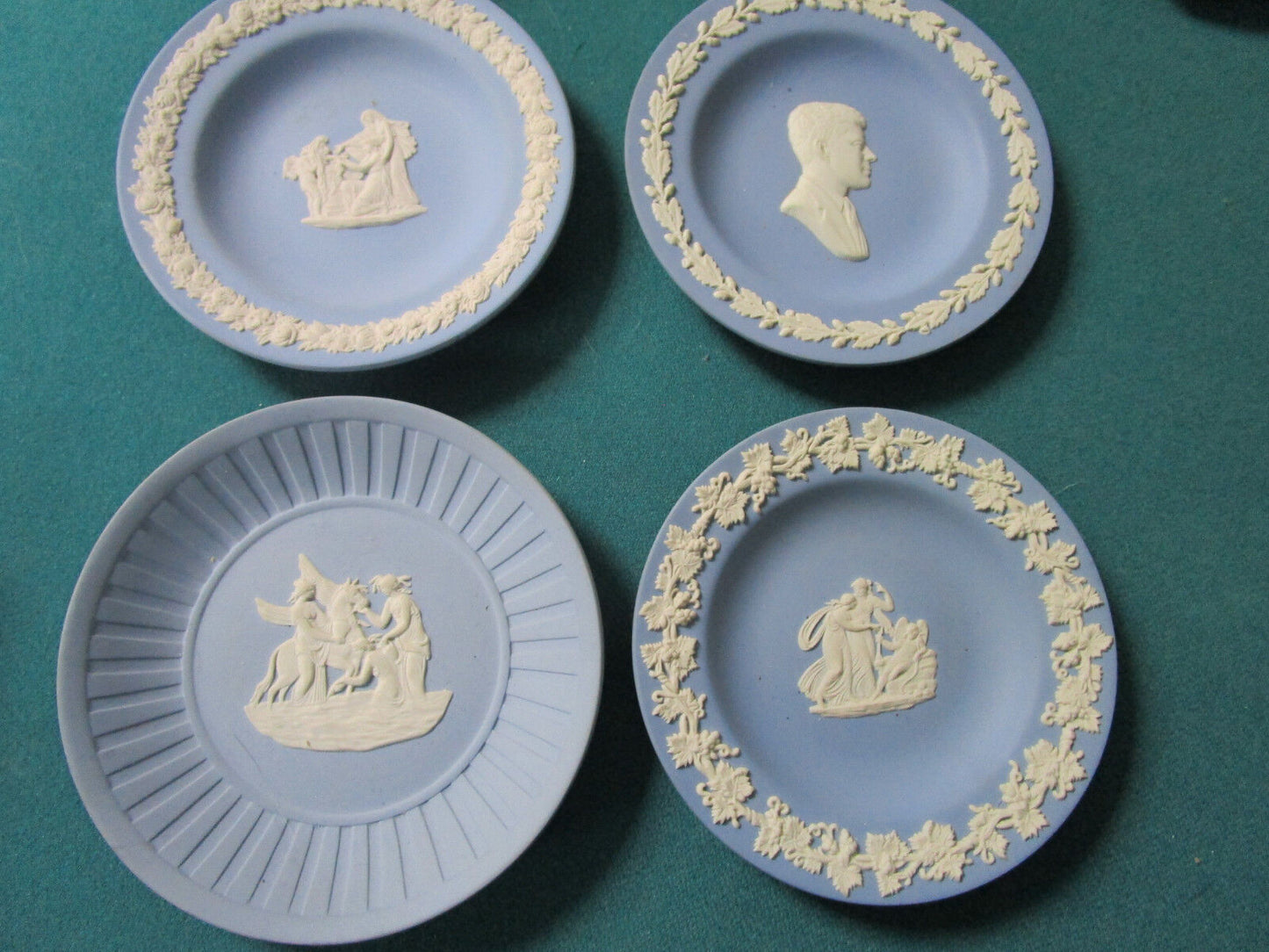 WEDGWOOD 10 VANITY DISHES LOT HEART ROUND AND CLOVER SHAPE BLUE GREEN