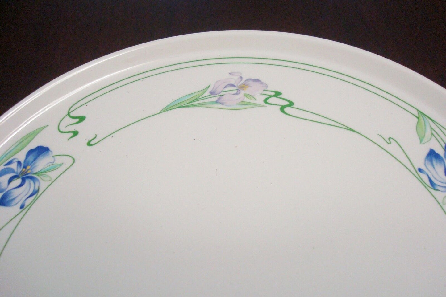 Villeroy and Boch ENGLAND "Verona" two handle tray ORQUIDS  12 1/2"