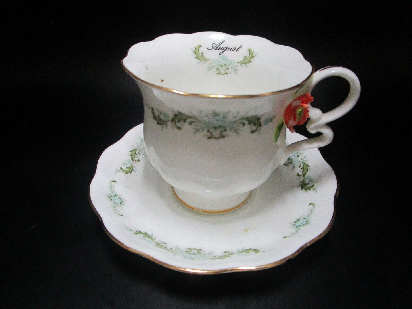 Maruri Masterpiec tea cup and saucer with ceramic rose