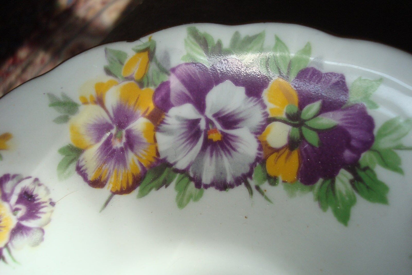 Tuscan England TRIO CUP SAUCER PLATE , wild violets TOUCHES OF GOLD