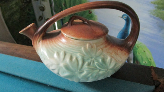 McCOY 1940s Teapot Daysies Decor 6 1/2 X 10 1/2" [TP8]