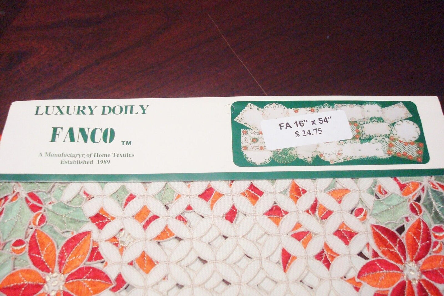 Luxury Doily by FANCO, vibrant poisettias, 16x54, table runner. new[10]