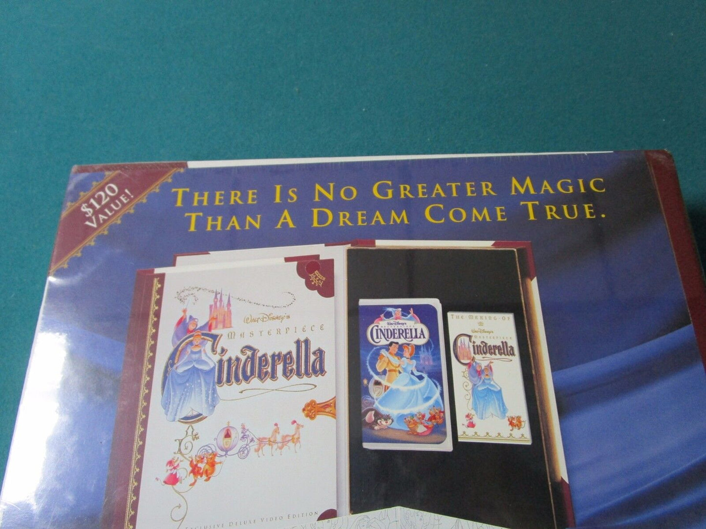 WALT DISNEY'S MASTERPIECE CINDERELLA, DELUXE  VIDEO EDITION NIB