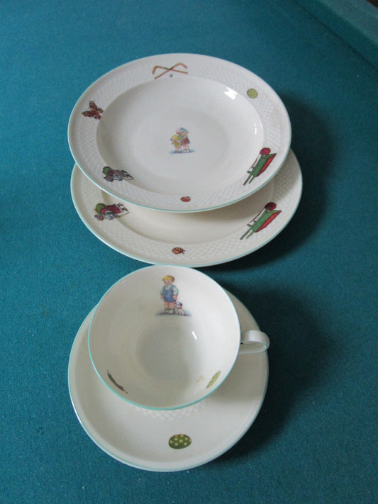 THOMAS BAVARIA CHILD CHINA SET 4 PCS SETTING CUP SAUCER PLATE [*81H]