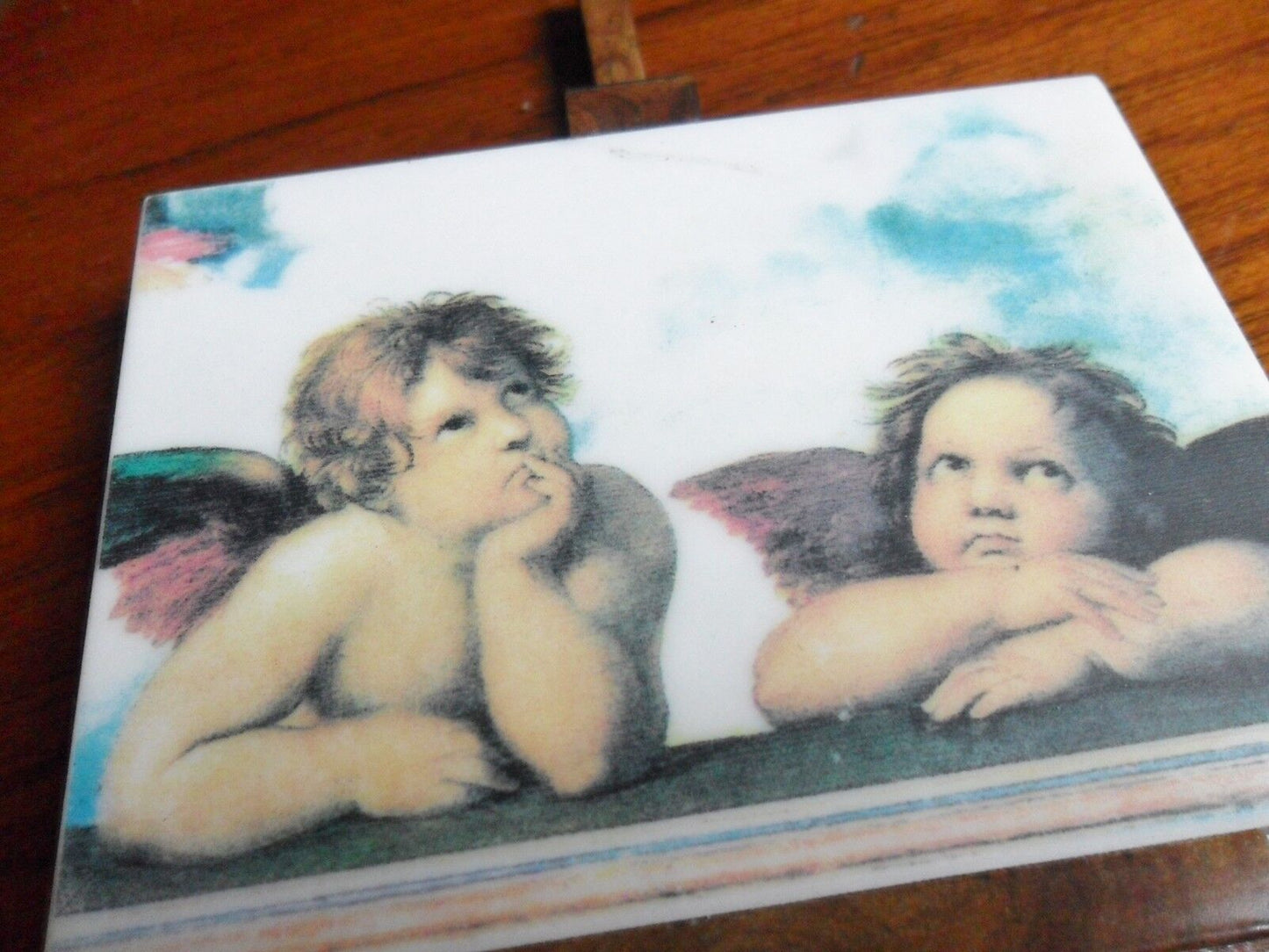 Angels Print on Carrara marble, Italy, on easel, 6 1/2" tall [85B]